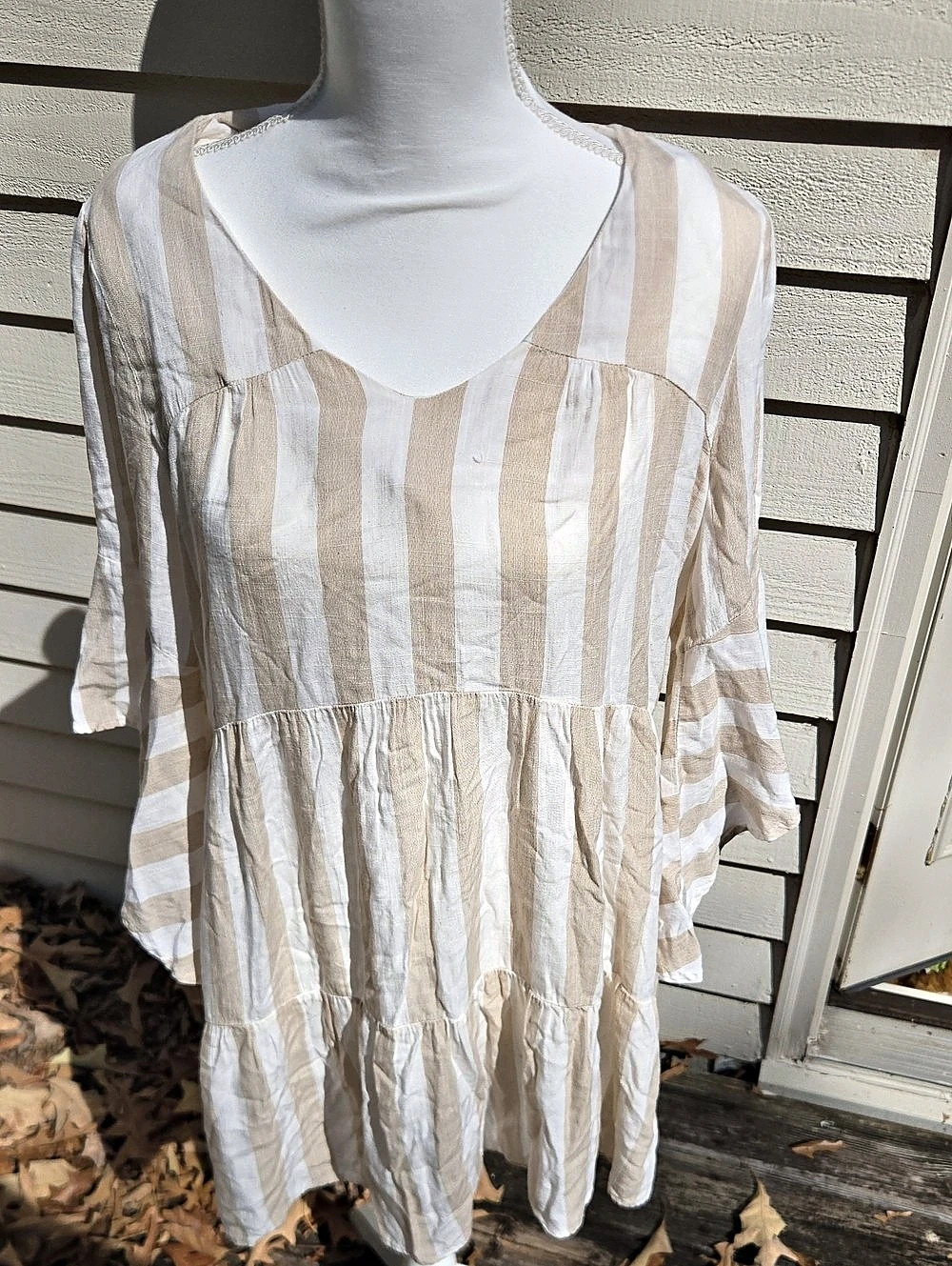 Blu Heaven Striped Mini Dress in White & Beige Size Small